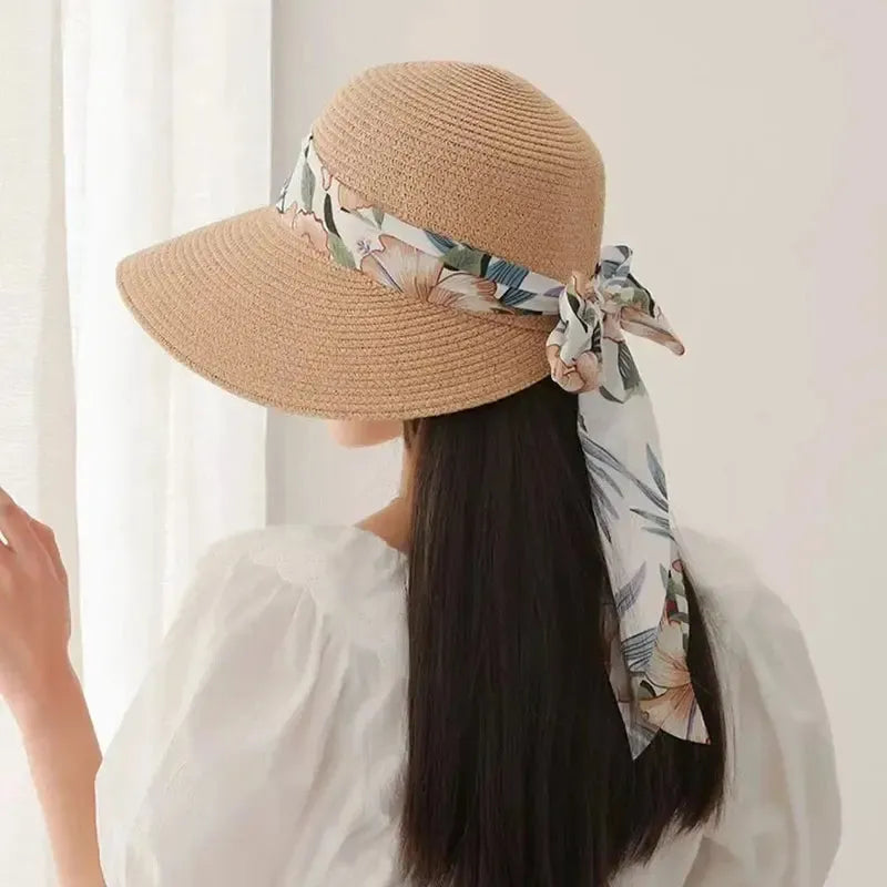 Chapeau Cloche Femme en Paille