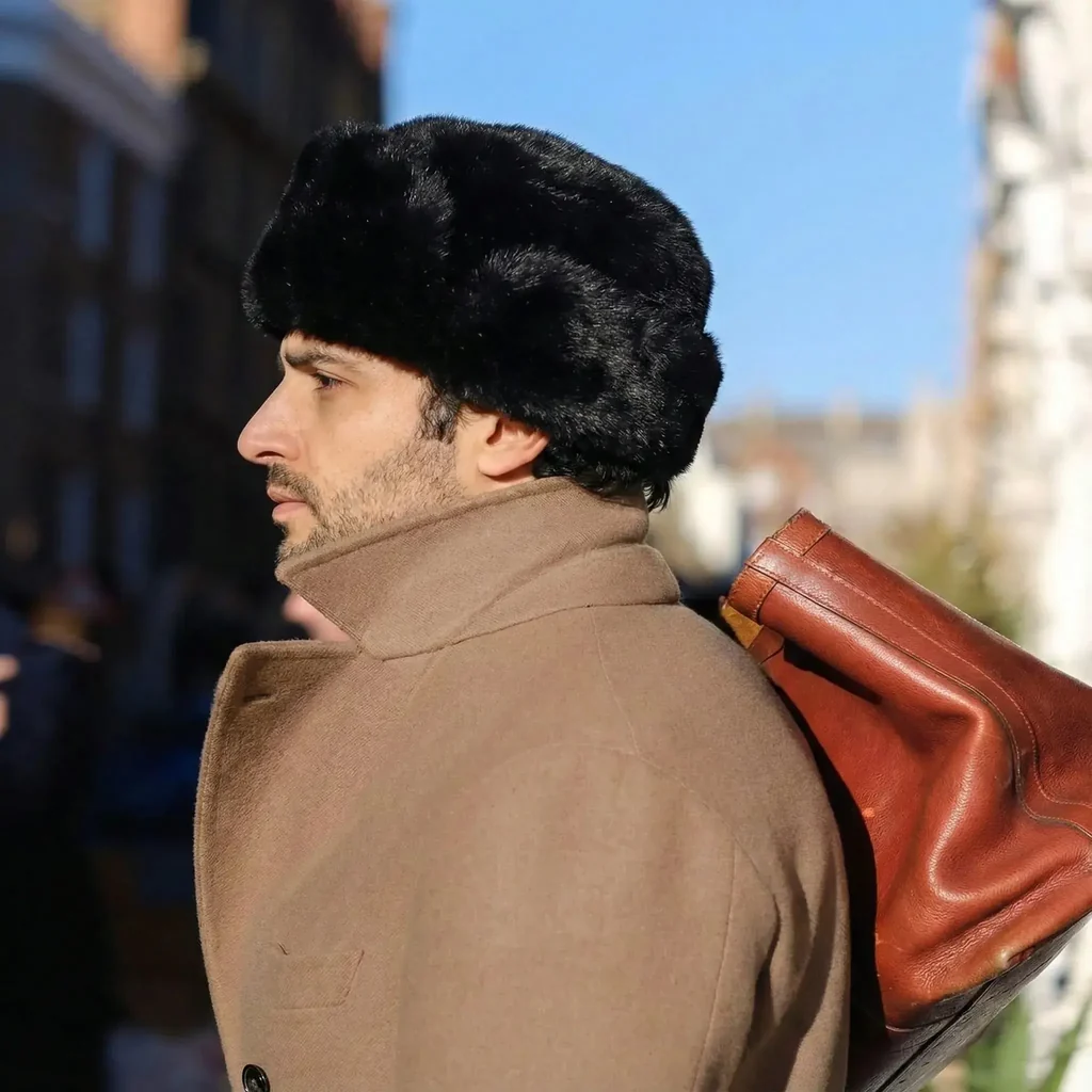 Chapeau Toque Russe